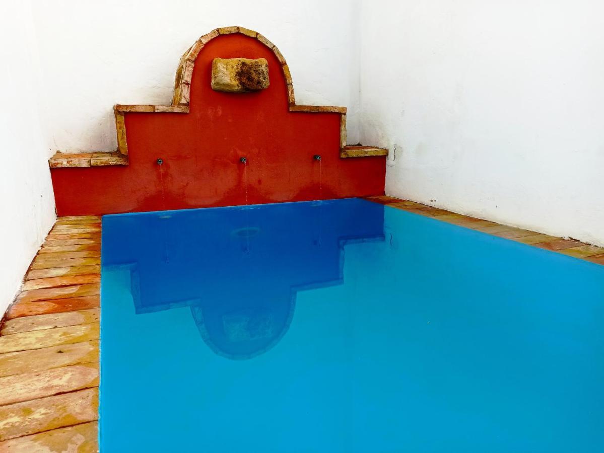 Frenteabastos Suites Cafe Hostal & Apartments Carmona  Buitenkant foto