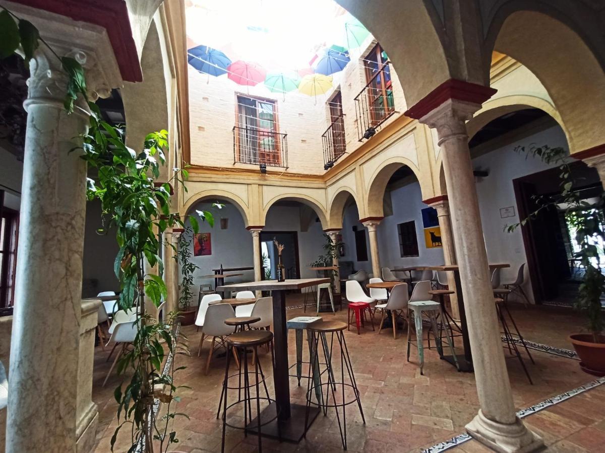 Frenteabastos Suites Cafe Hostal & Apartments Carmona  Buitenkant foto