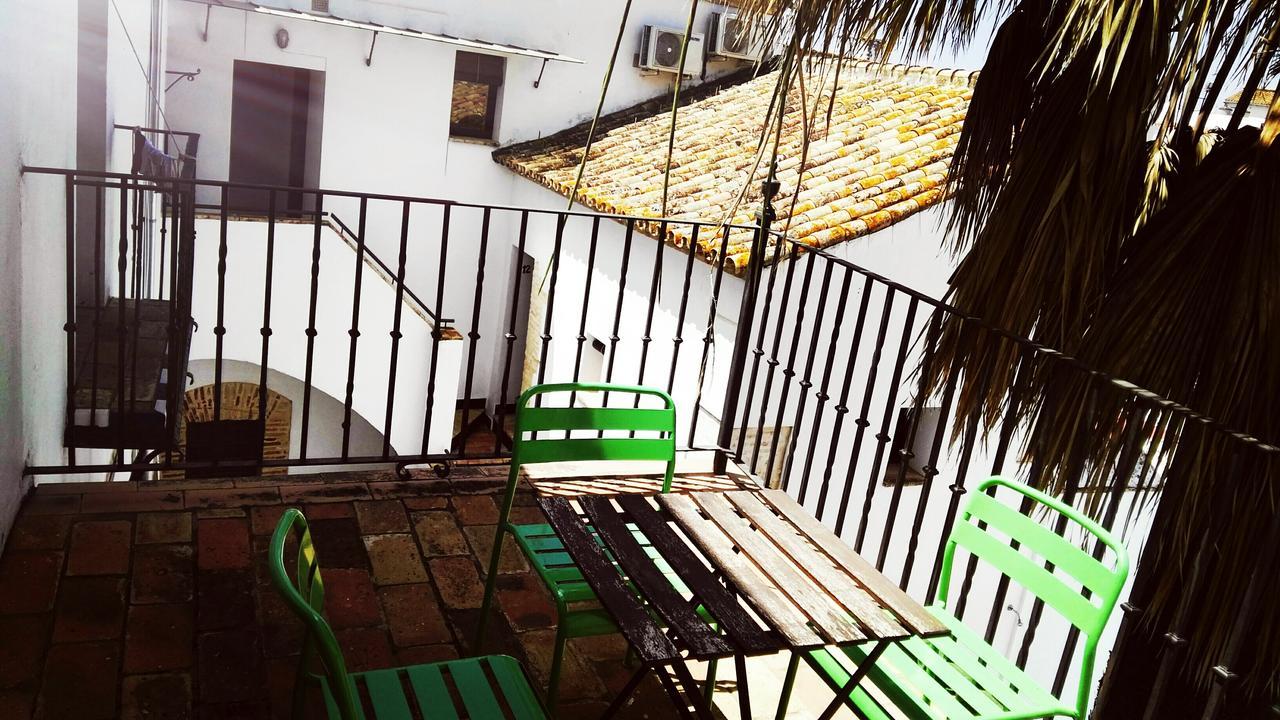 Frenteabastos Suites Cafe Hostal & Apartments Carmona  Buitenkant foto