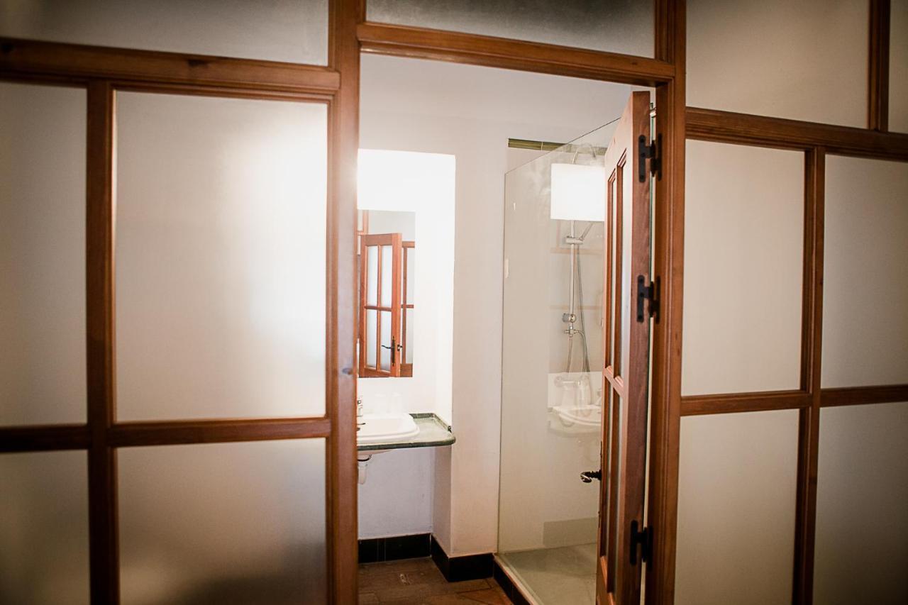 Frenteabastos Suites Cafe Hostal & Apartments Carmona  Buitenkant foto