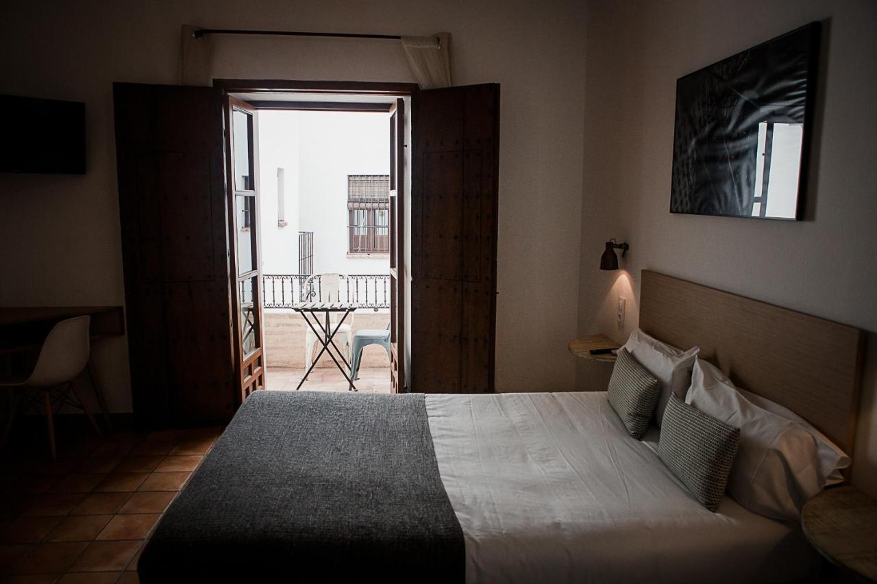 Frenteabastos Suites Cafe Hostal & Apartments Carmona  Buitenkant foto