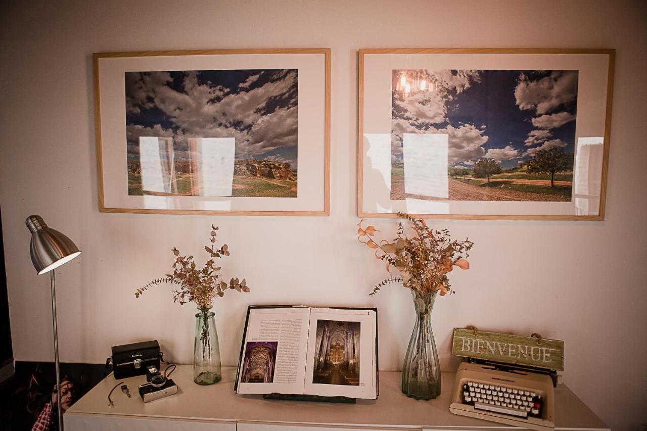 Frenteabastos Suites Cafe Hostal & Apartments Carmona  Buitenkant foto