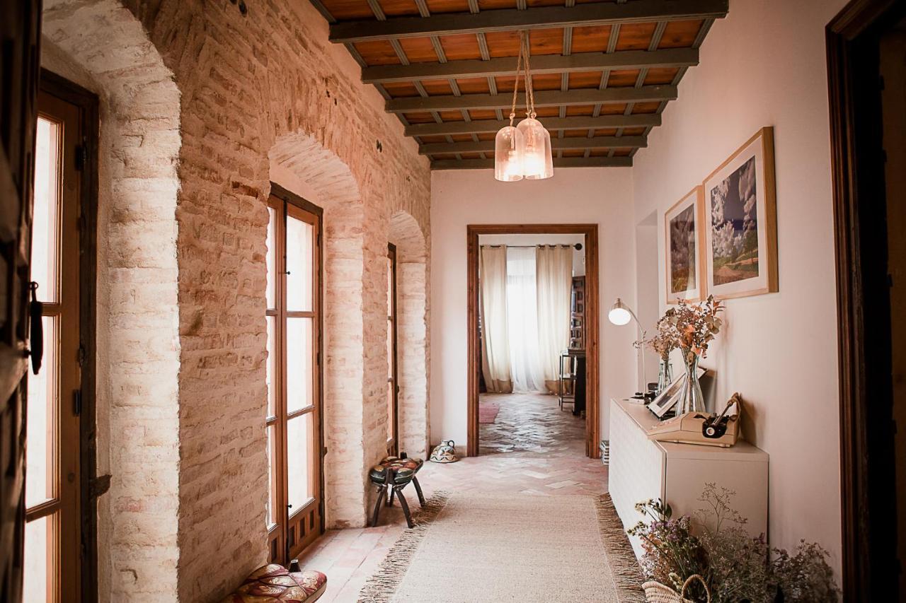 Frenteabastos Suites Cafe Hostal & Apartments Carmona  Buitenkant foto