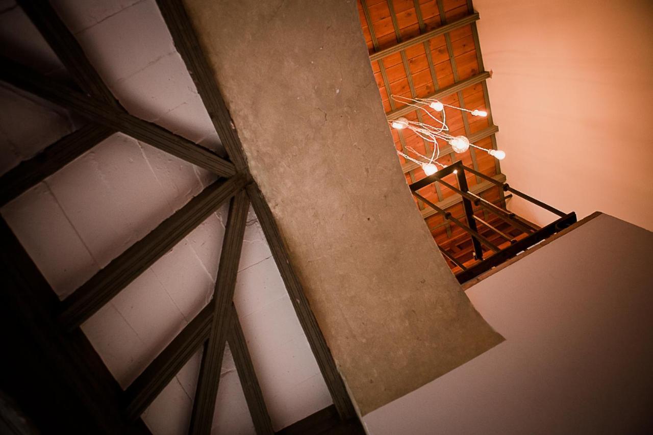Frenteabastos Suites Cafe Hostal & Apartments Carmona  Buitenkant foto