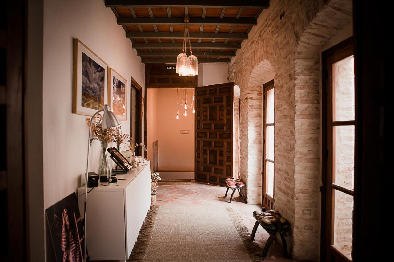 Frenteabastos Suites Cafe Hostal & Apartments Carmona  Buitenkant foto